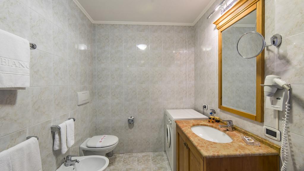 Hotel Ville Bianchi Grado Kültér fotó