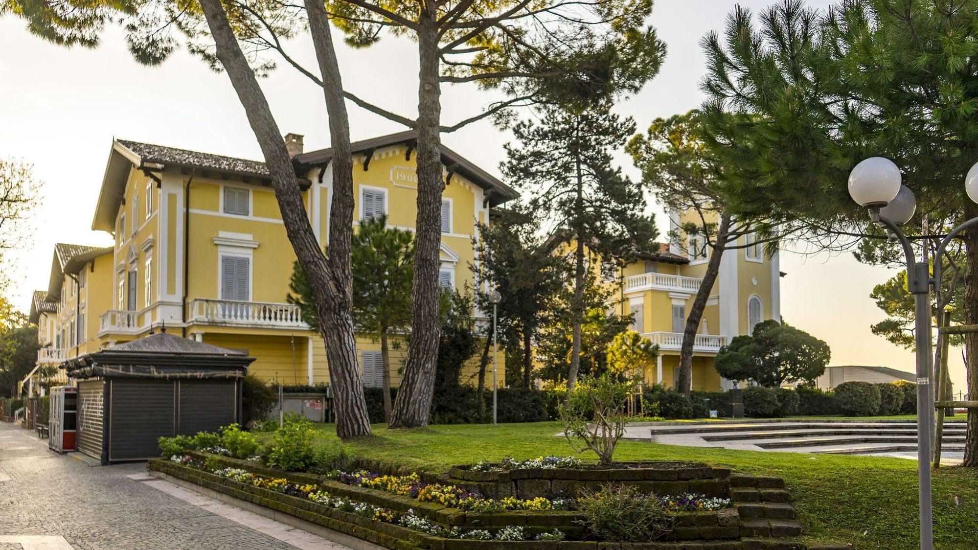 Hotel Ville Bianchi Grado Kültér fotó