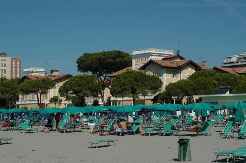 Hotel Ville Bianchi Grado Kültér fotó